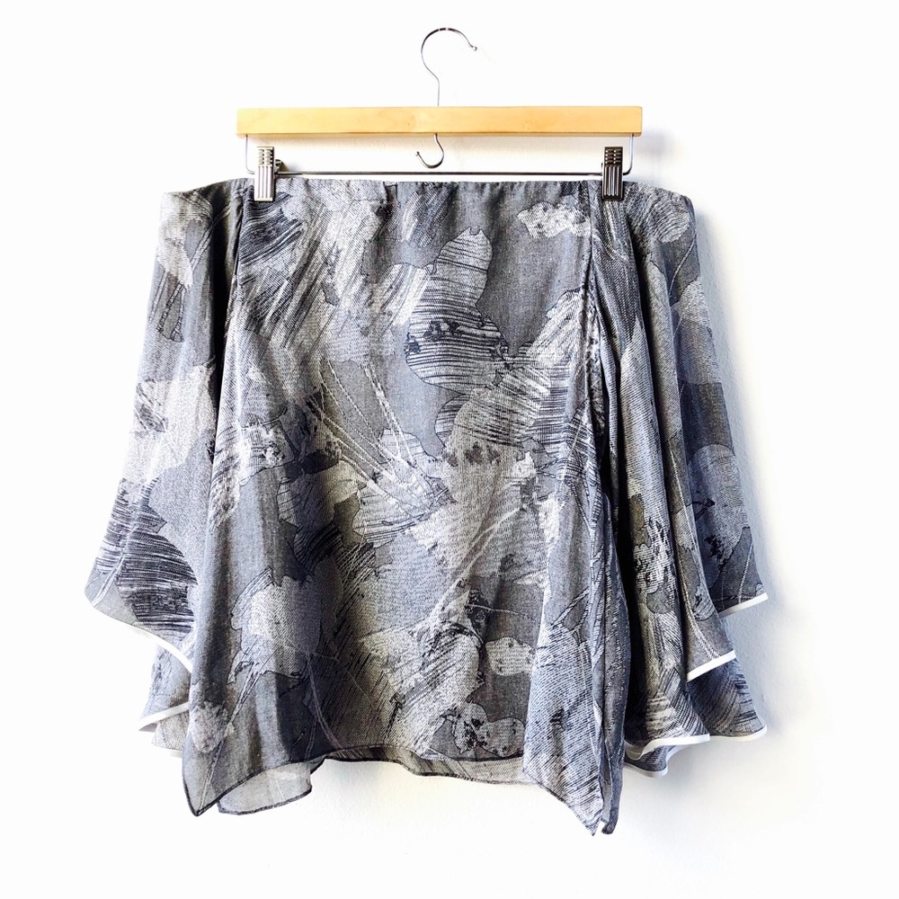 OFF SHOULDER TOP - Picture 2 of 9